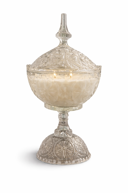 Moss | Oakmoss & Amber | Luxury Soy Candle | Hand-Poured in Delray Beach